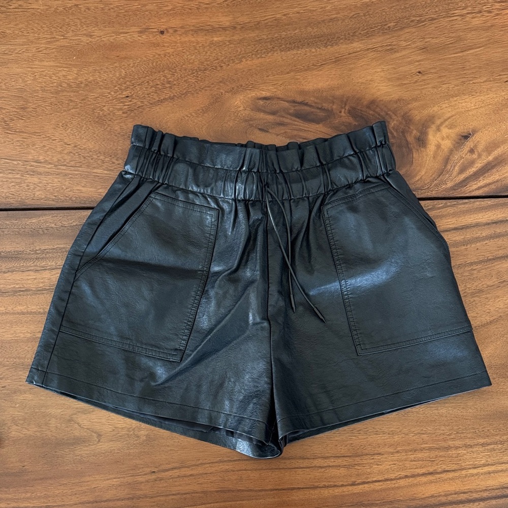 Black Faux Leather Women’s Fashion High Rise Shorts